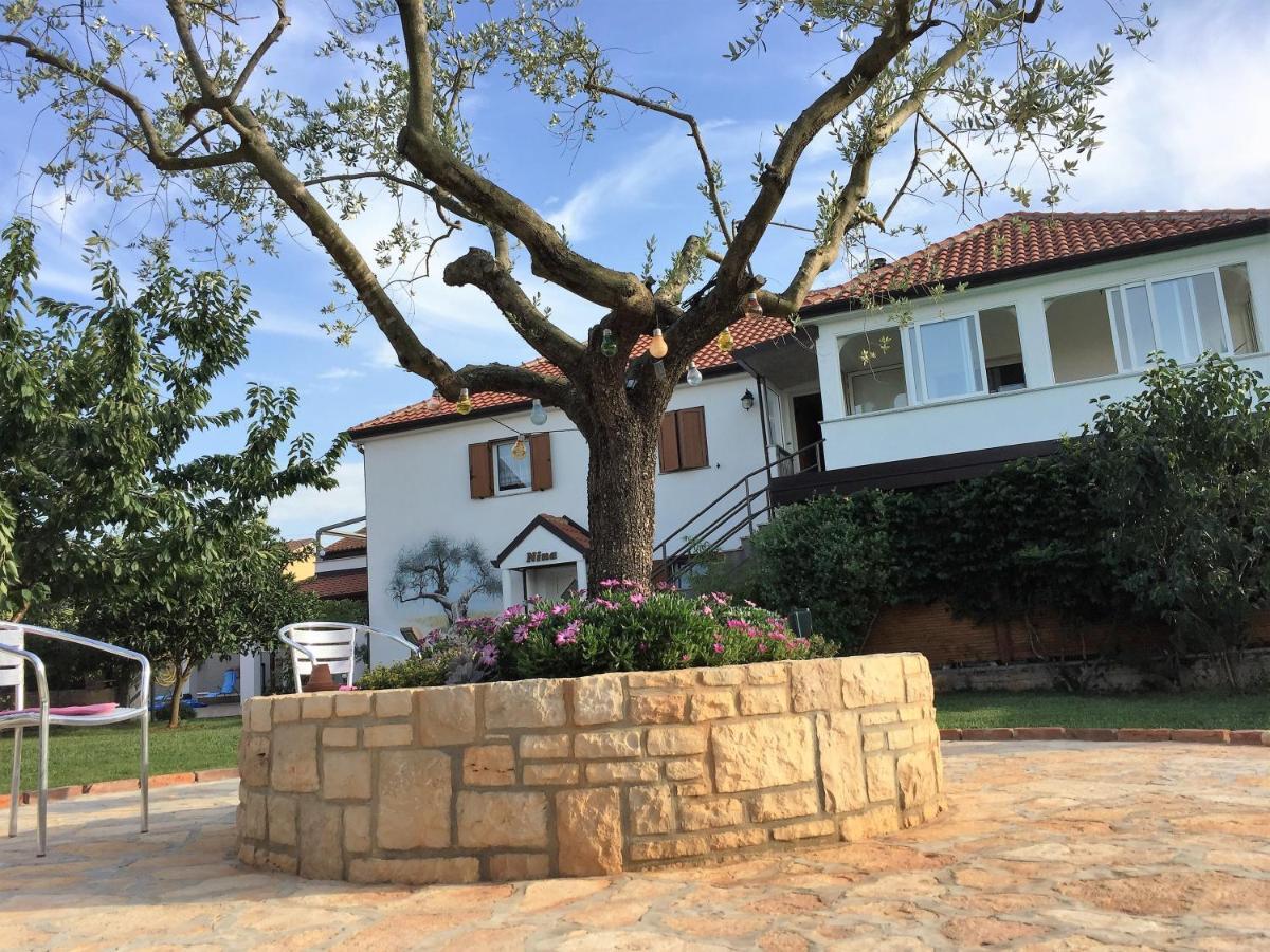 Pension Nina Umag Exterior photo